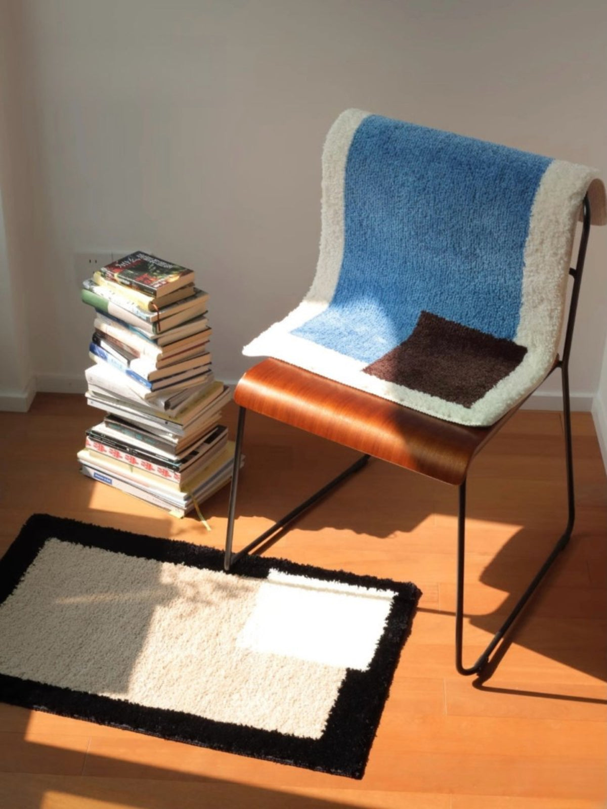 Soft Contemporary Abstract Geometric Bath Rug, Absorbent, Anti-slippery Mat-0