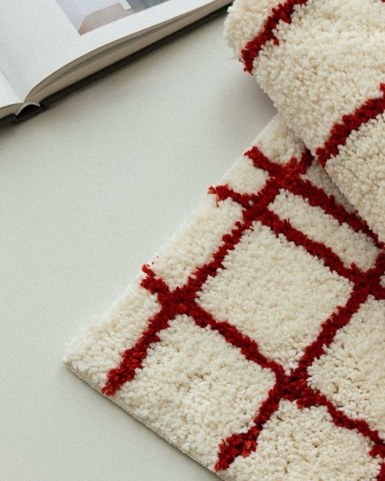 Ultra Soft Minimalist Nordic Stripe Bath Rug, Absorbent, Anti-slippery Mat-2