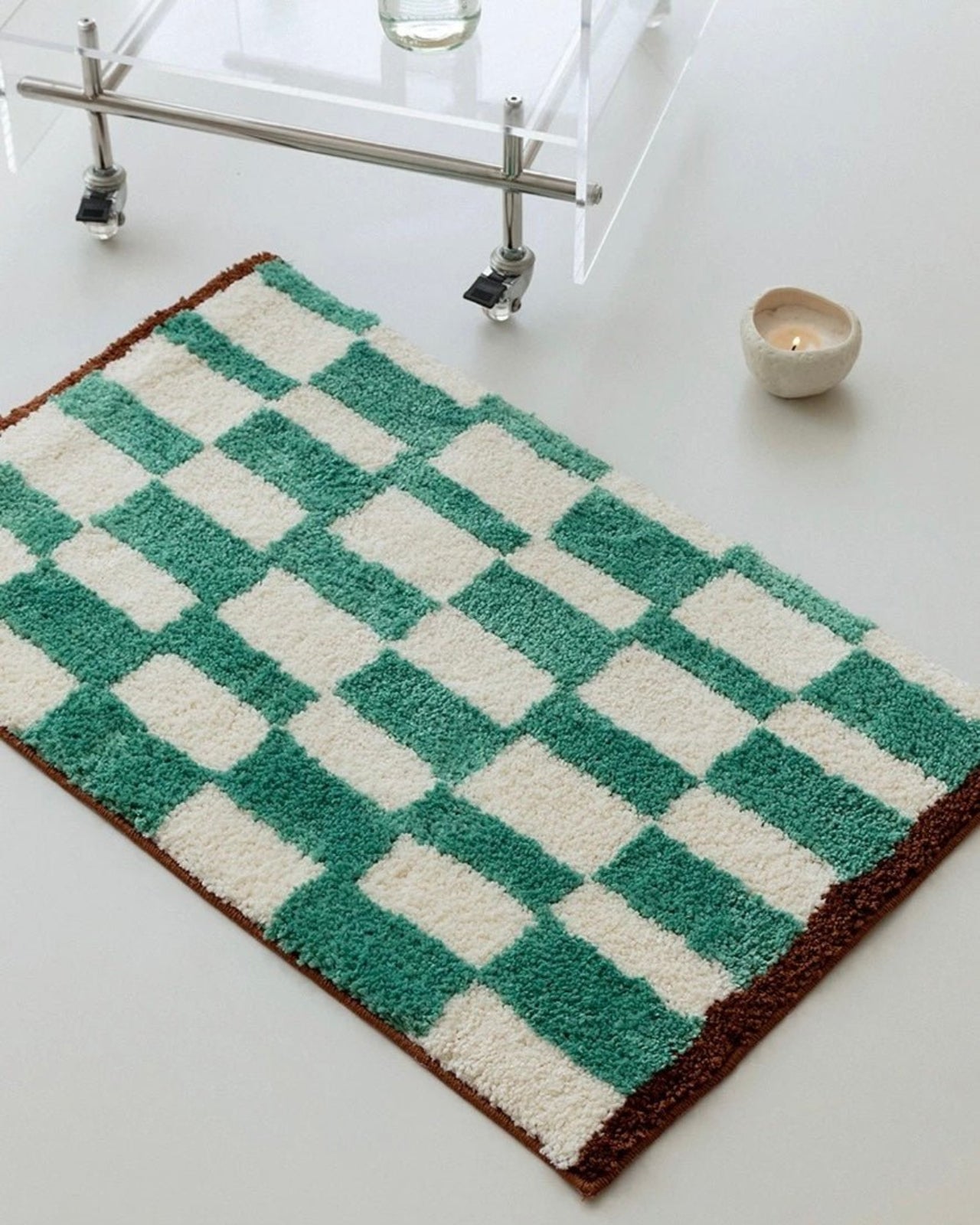 Ultra Soft Retro Checker Bath Rug, Absorbent, Anti-slippery Mat-1